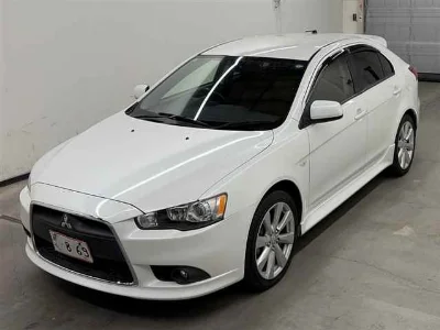 MITSUBISHI GALANT FORTIS SPORTBACK