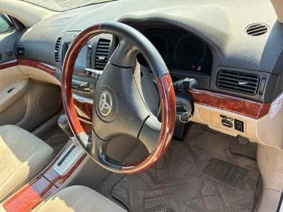 TOYOTA PREMIO