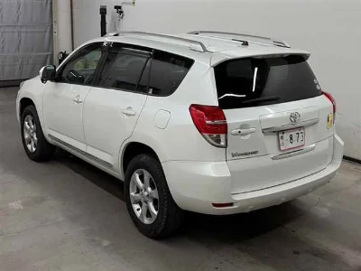 TOYOTA VANGUARD