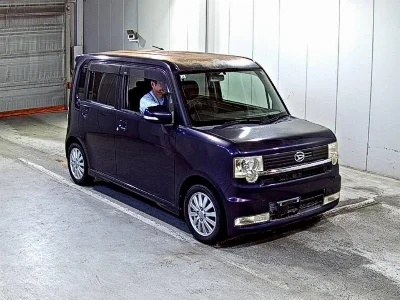 DAIHATSU MOVE CONTE