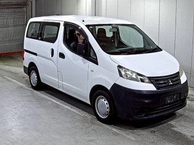 MITSUBISHI DELICA