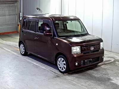 DAIHATSU MOVE CONTE