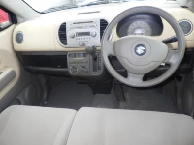 SUZUKI MRWAGON