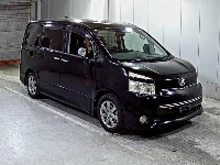 Цена авто Toyota Voxy с аукционов Японии, номер кузова ZRR70W, пробег 139 000, оценка 6