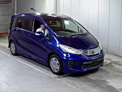 HONDA FREED