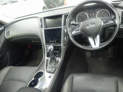 NISSAN SKYLINE