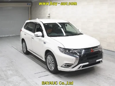 MITSUBISHI OUTLANDER PHEV