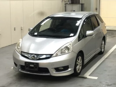 HONDA FIT SHUTTLE