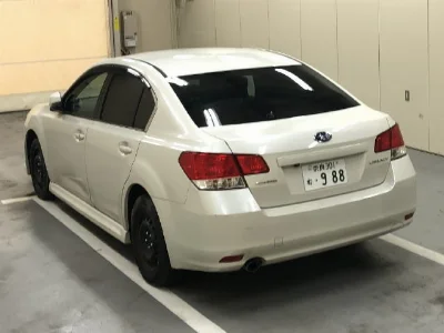SUBARU LEGACY
