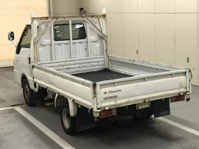NISSAN VANETTE TRUCK