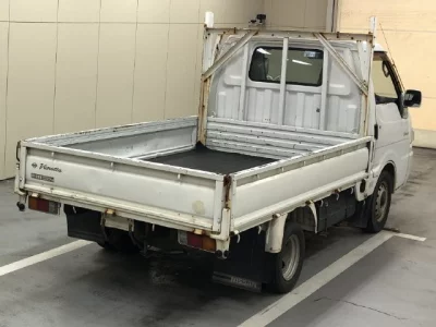 NISSAN VANETTE TRUCK