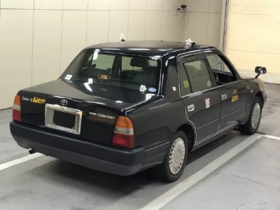 TOYOTA CROWN COMFORT