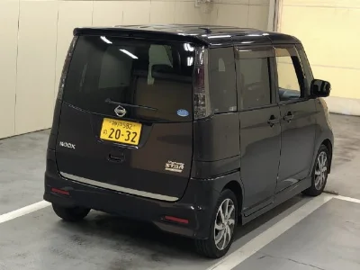 NISSAN ROOX