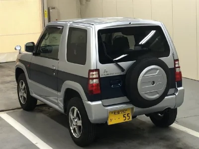 MITSUBISHI PAJERO MINI