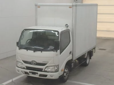 TOYOTA DYNA