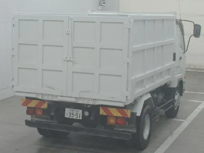 MITSUBISHI FUSO FIGHTER