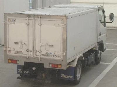 MITSUBISHI CANTER