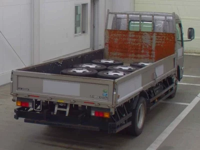 MITSUBISHI CANTER