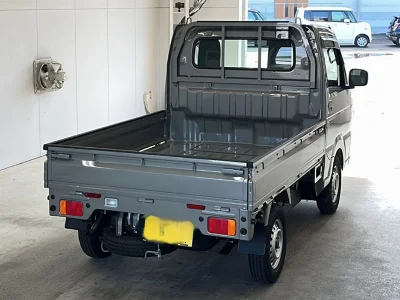 NISSAN CLIPPER TRUCK