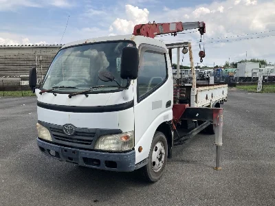 TOYOTA DYNA