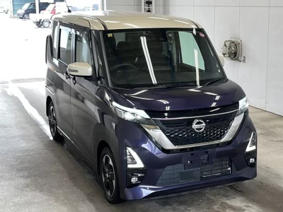 NISSAN ROOX