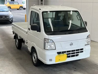 NISSAN CLIPPER TRUCK