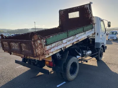 MITSUBISHI FUSO FIGHTER