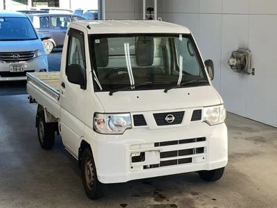 NISSAN CLIPPER TRUCK