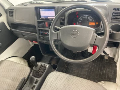NISSAN CLIPPER TRUCK
