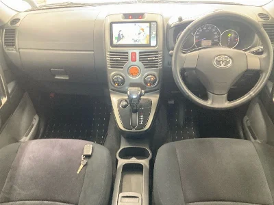 TOYOTA RUSH