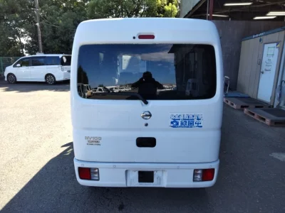 NISSAN CLIPPER VAN