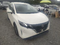 Цена авто Nissan Note с аукционов Японии, номер кузова E13, пробег 135 000, оценка 8