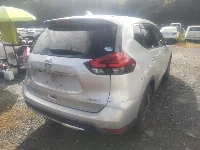 Цена авто Nissan X-Trail с аукционов Японии, номер кузова NT32, пробег 192 000, оценка 2