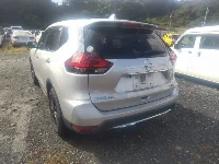 Цена авто Nissan X-Trail с аукционов Японии, номер кузова NT32, пробег 192 000, оценка 2