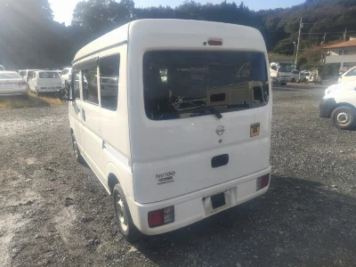 NISSAN CLIPPER VAN