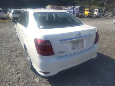 TOYOTA COROLLA AXIO