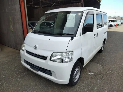 TOYOTA TOWN ACE VAN