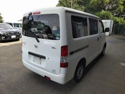 TOYOTA TOWN ACE VAN