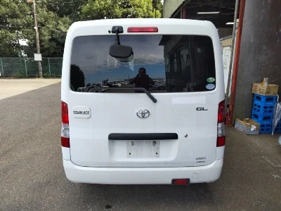TOYOTA TOWN ACE VAN