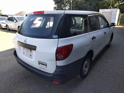 MITSUBISHI LANCER VAN