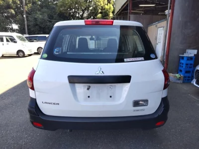 MITSUBISHI LANCER VAN