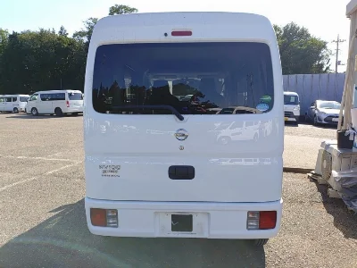 NISSAN CLIPPER VAN