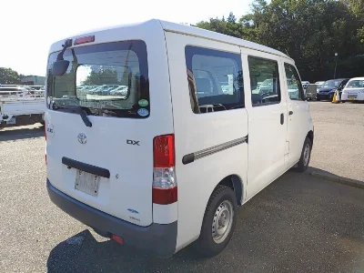 TOYOTA LITE ACE VAN