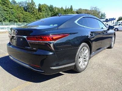 LEXUS LS