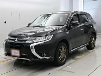 MITSUBISHI OUTLANDER PHEV