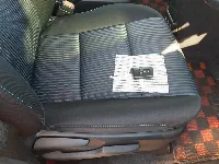 Цена авто Toyota Voxy с аукционов Японии, номер кузова ZWR80W, пробег 178 000, оценка 2