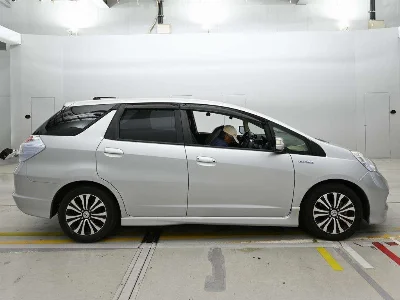 HONDA FIT SHUTTLE