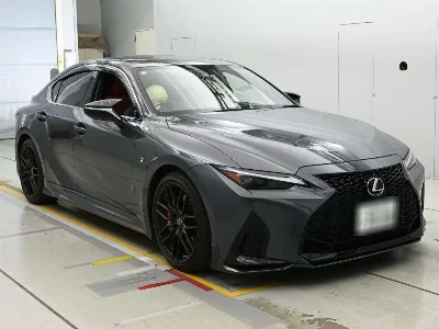 LEXUS IS