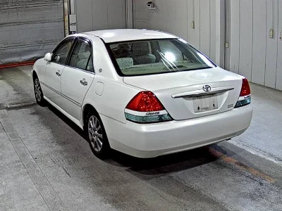 TOYOTA MARK II