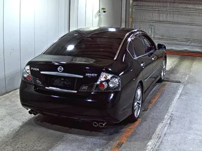 NISSAN FUGA